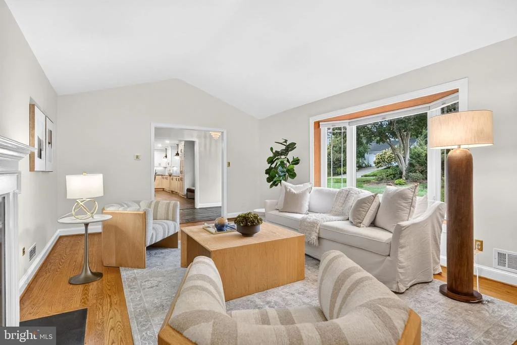 Photo of 415 CROWN VIEW DRIVE