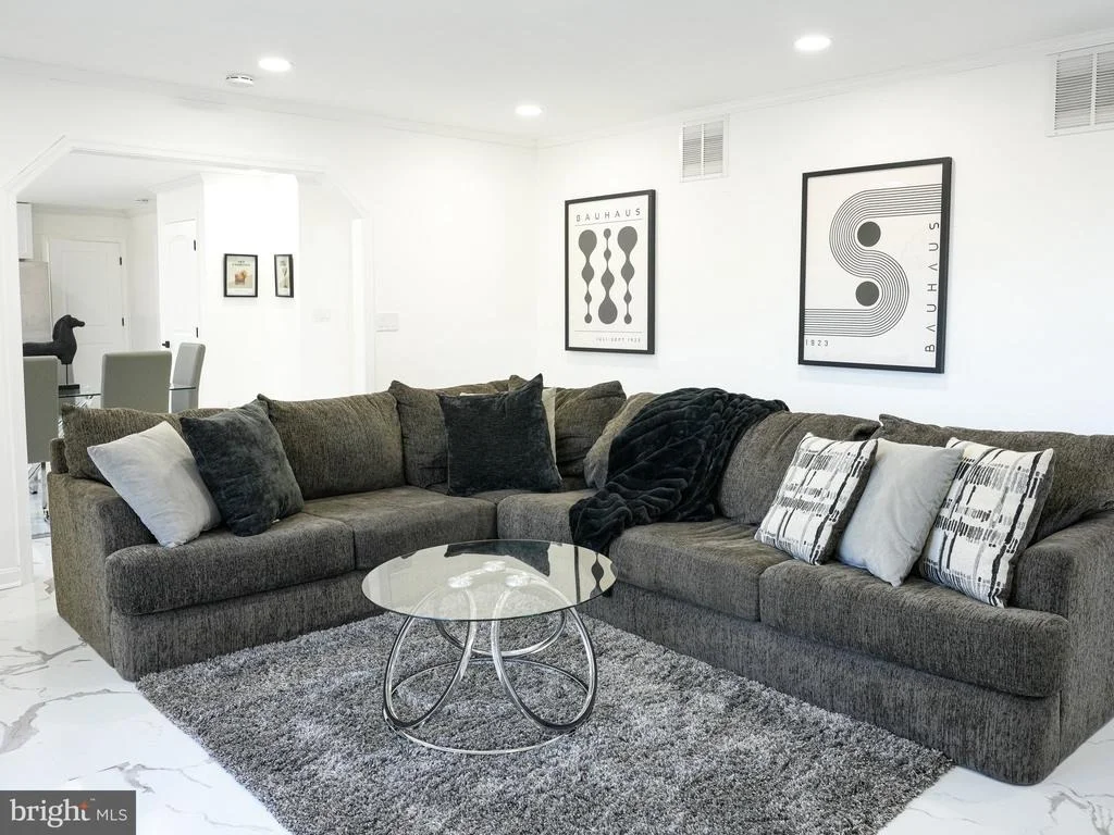 Photo of 2111 WARREN WAY DRIVE