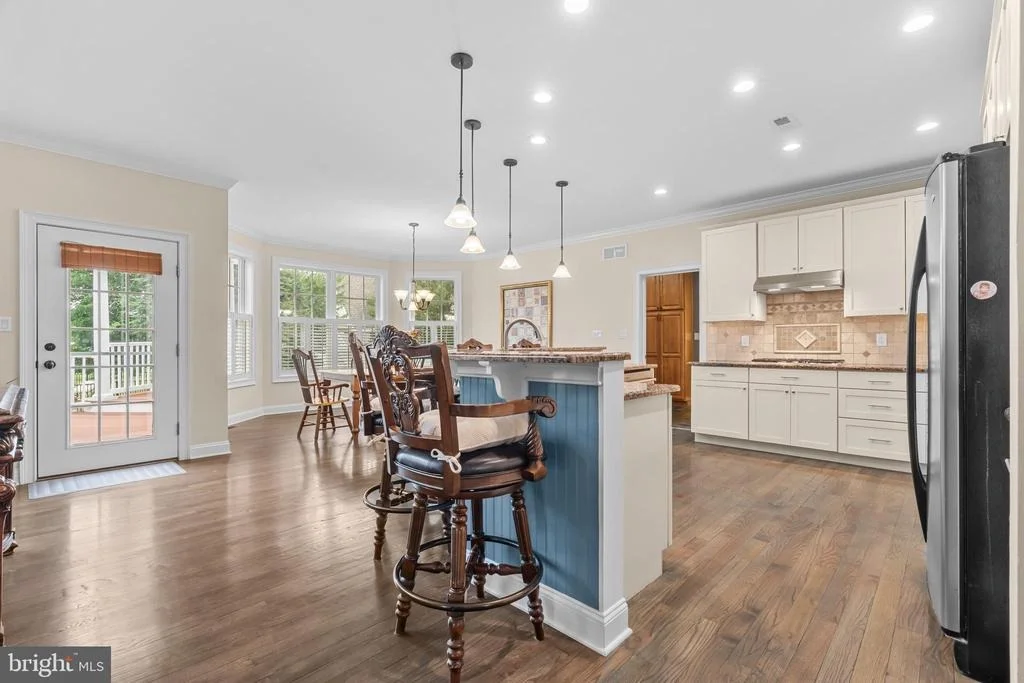 Photo of 4 COPPERLEAF COURT