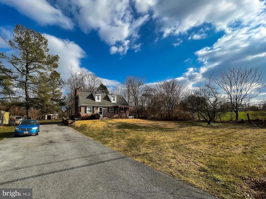 Photo of 18224 LAPPANS ROAD