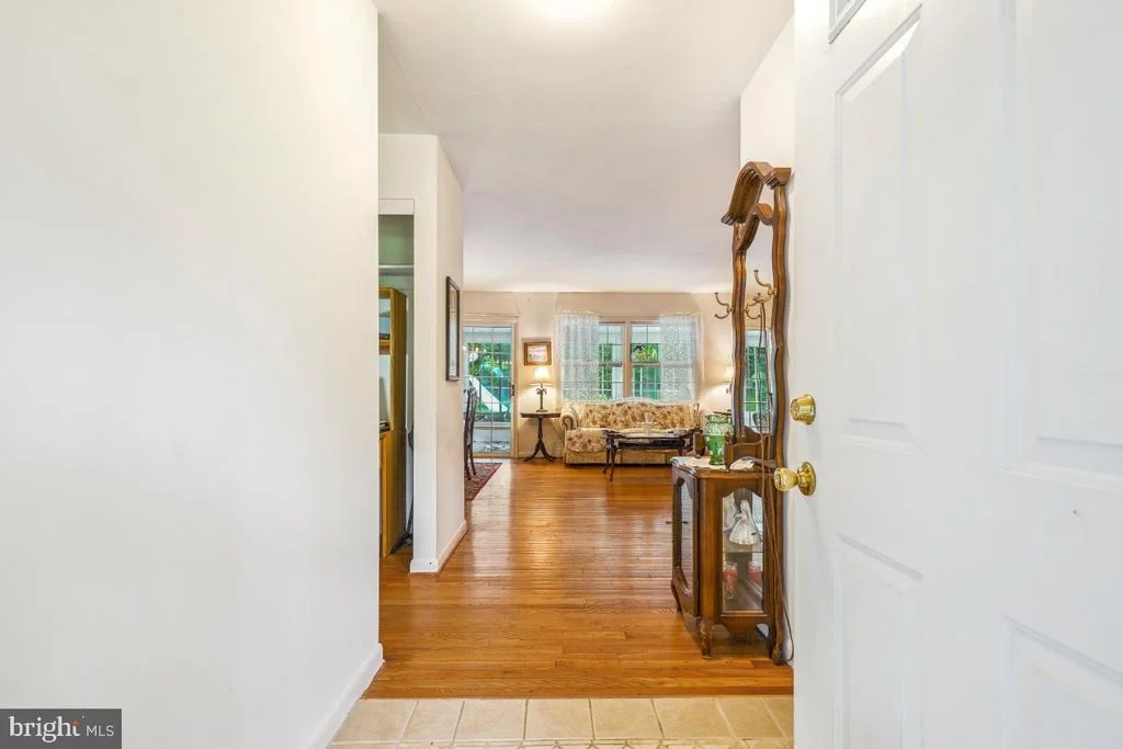 Photo of 17916 MUNCASTER ROAD