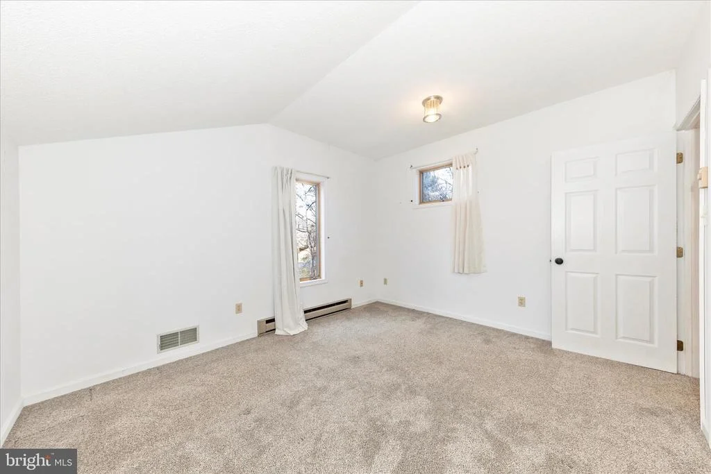 Photo of 1250 MISH ROAD