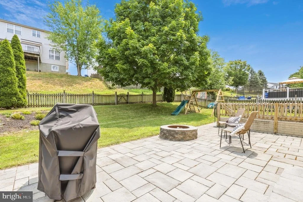 Photo of 357 BUCKINGHAM WAY