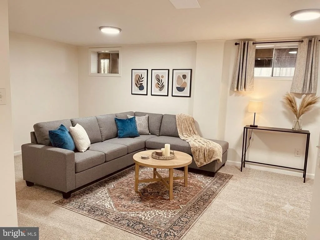 Photo of Unit 25 at 1016 WINDRUSH LANE