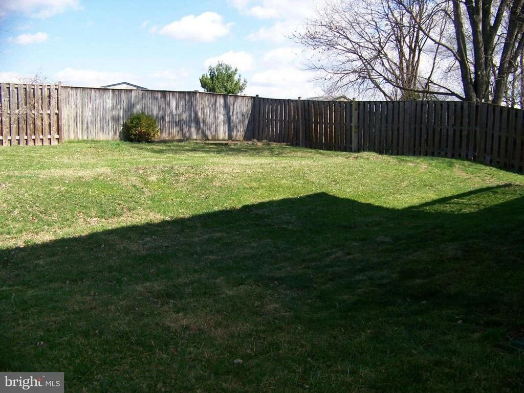 Photo of 1324 APPLETREE COURT