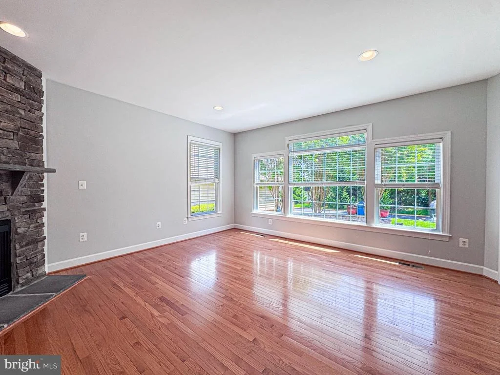 Photo of 42631 EXPLORER DRIVE