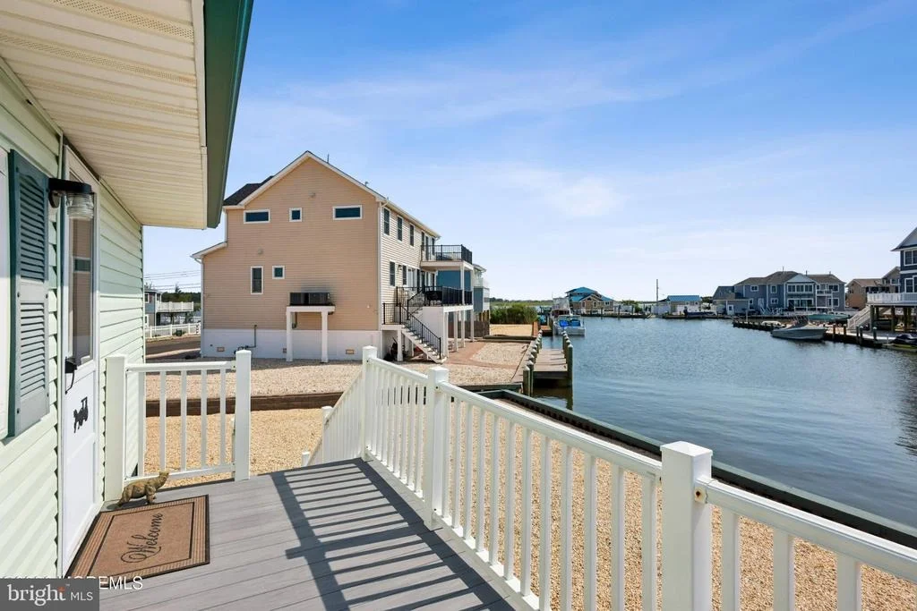 Photo of 1113 LEILANI DRIVE