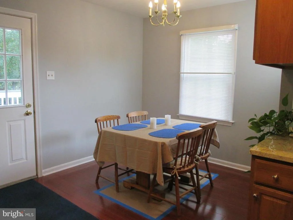 Photo of 425 NAVAHO DRIVE