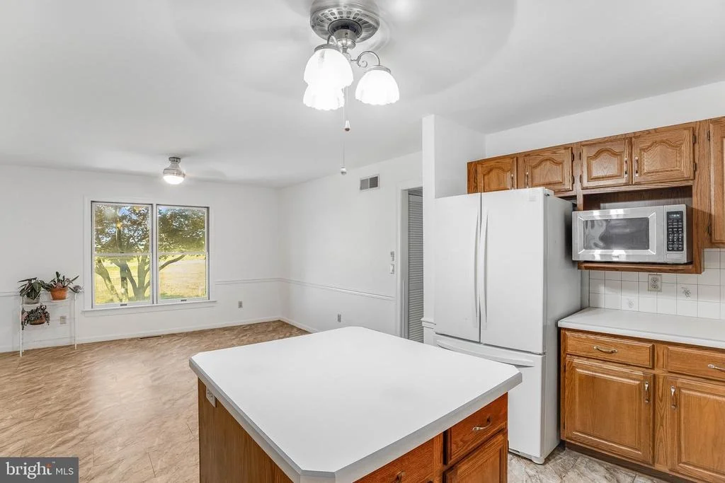 Photo of 28011 LINE ROAD