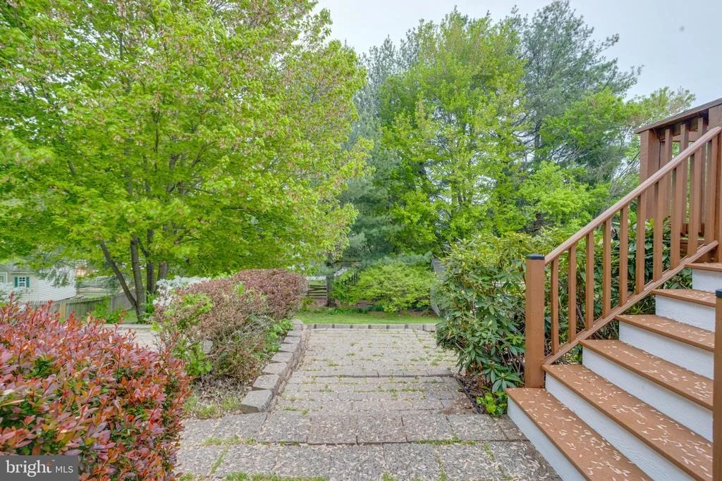 Photo of 1923 MUNSEY DRIVE