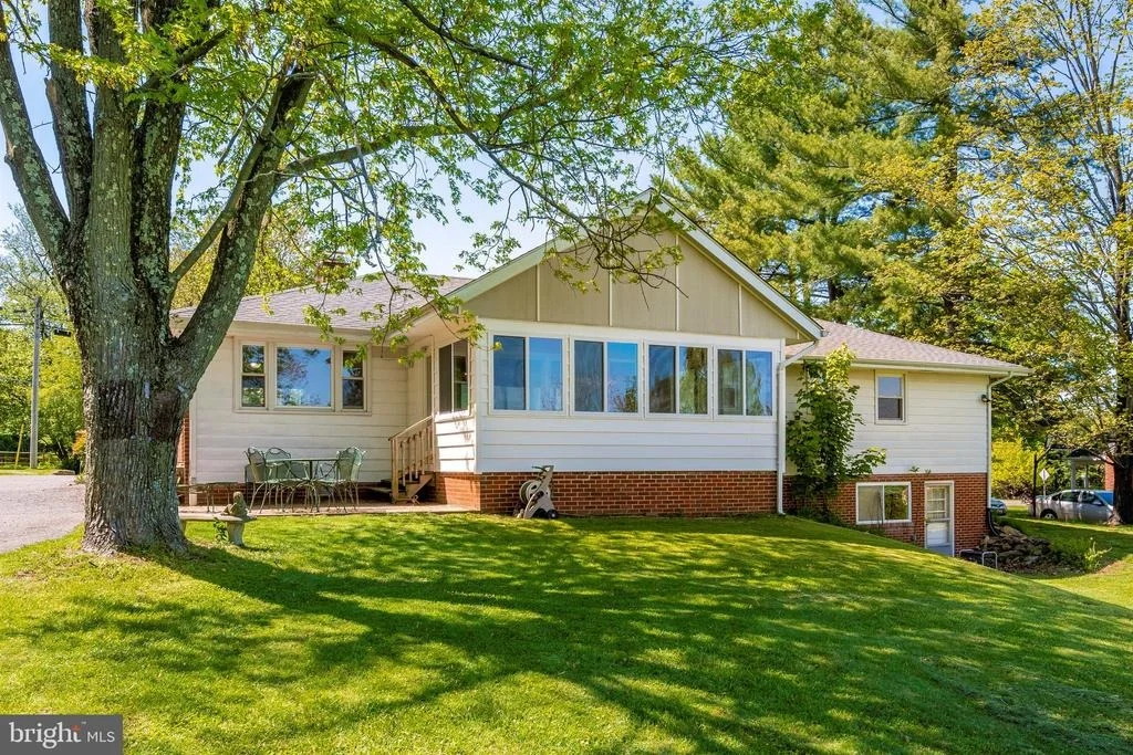 Photo of 25103 OAK DRIVE