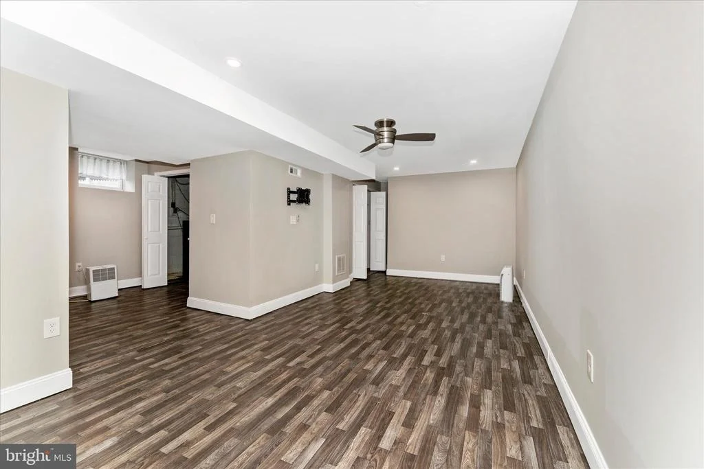 Photo of 301 LANAFIELD DRIVE
