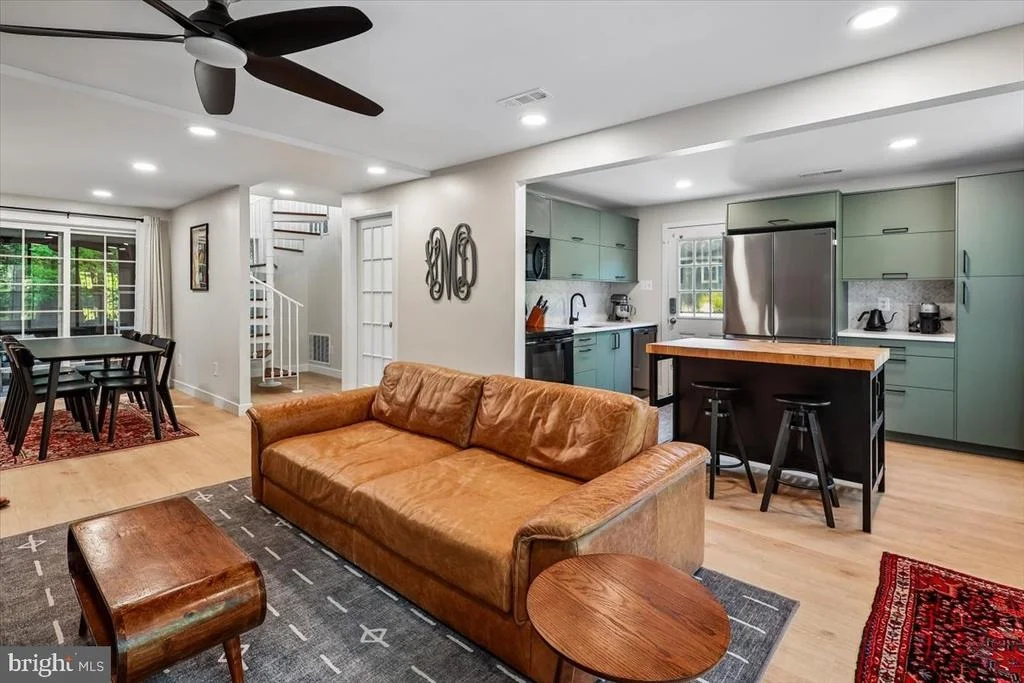 Photo of 613 WEST DRIVE