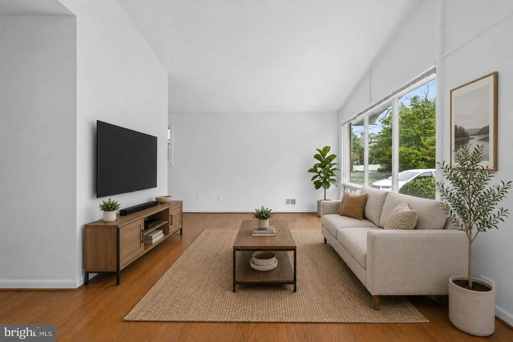 Photo of 11302 KENTON PLACE