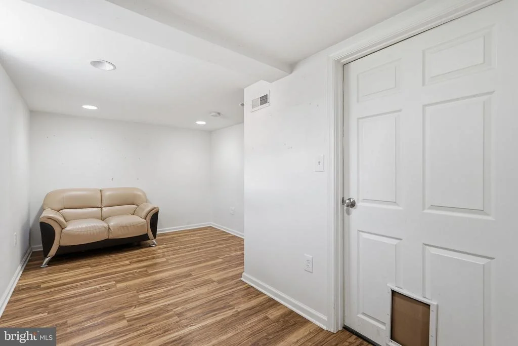 Photo of 601 GRAY AVENUE