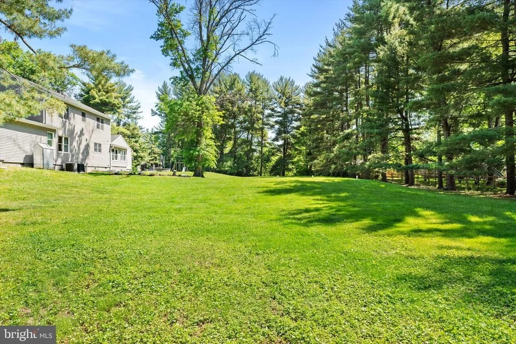 Photo of 5 SKYFIELD DRIVE