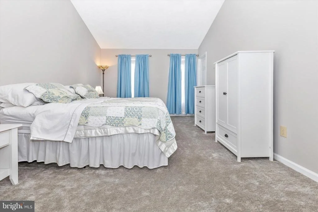Photo of 6218 RAINIER DRIVE