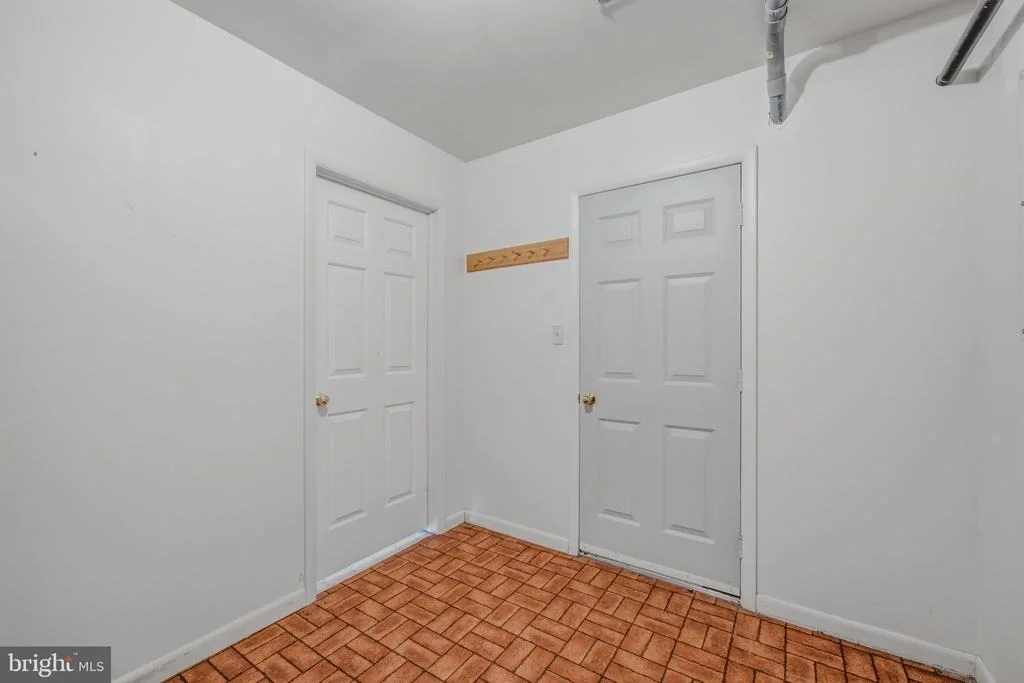 Photo of 11728 WHITE HALL ROAD