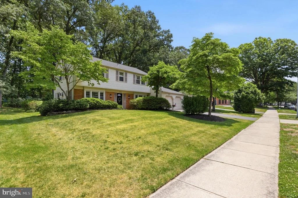 Photo of 1703 CROFTON PARKWAY