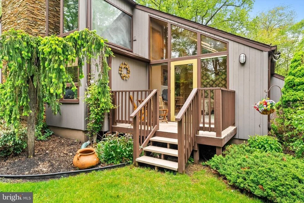 Photo of 621 HANOVER DRIVE