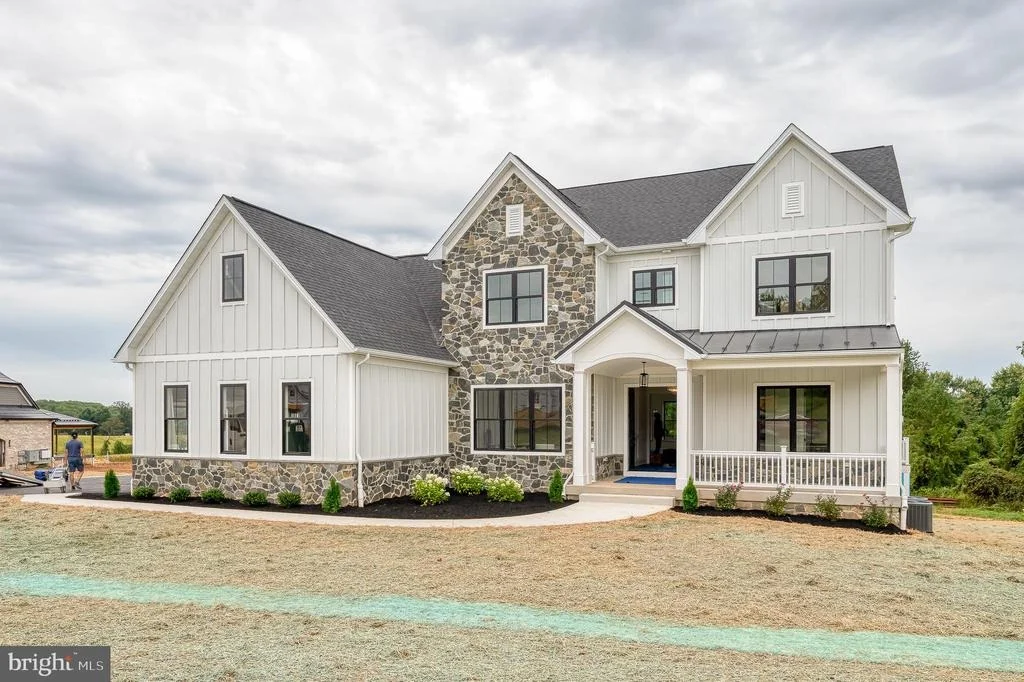 Photo of 1709 LAUREL BROOK ROAD