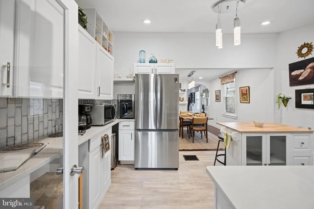 Photo of 3355 FALLS ROAD