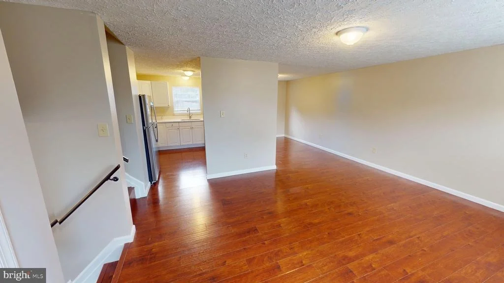 Photo of 1180 BANNISTER CIRCLE