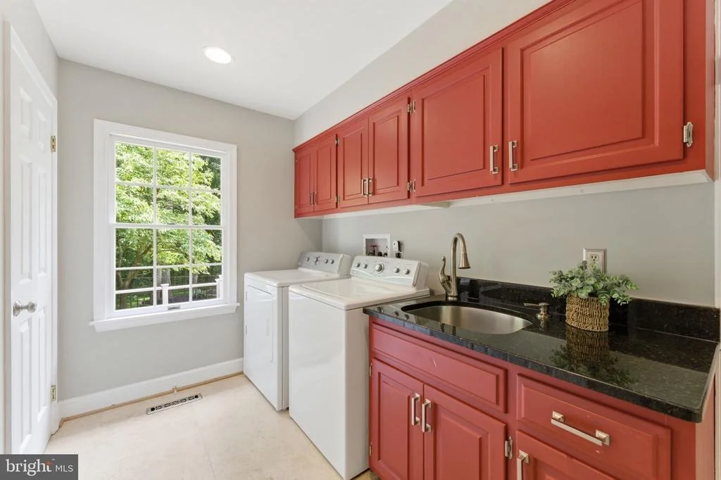 Photo of 7530 DAMASCUS ROAD