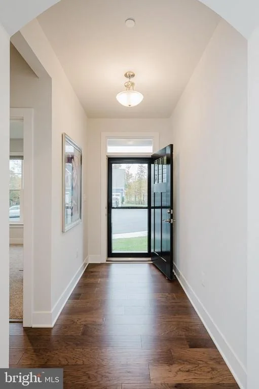 Photo of 2525 EASY STREET