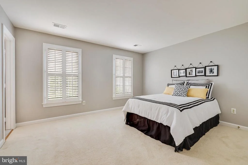 Photo of 12702 POND CREST LANE