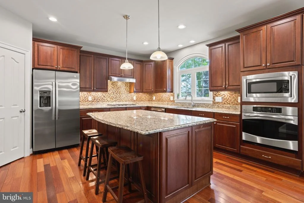 Photo of 3325 COX ROAD