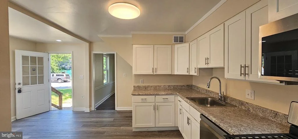 Photo of 9522 48TH PLACE
