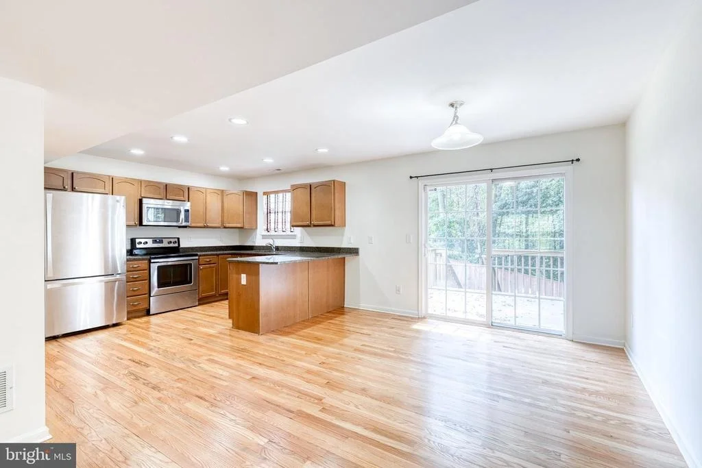 Photo of 901 8TH STREET
