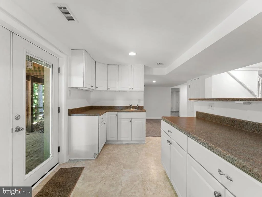 Photo of 2106 MOUNT HEBRON DRIVE