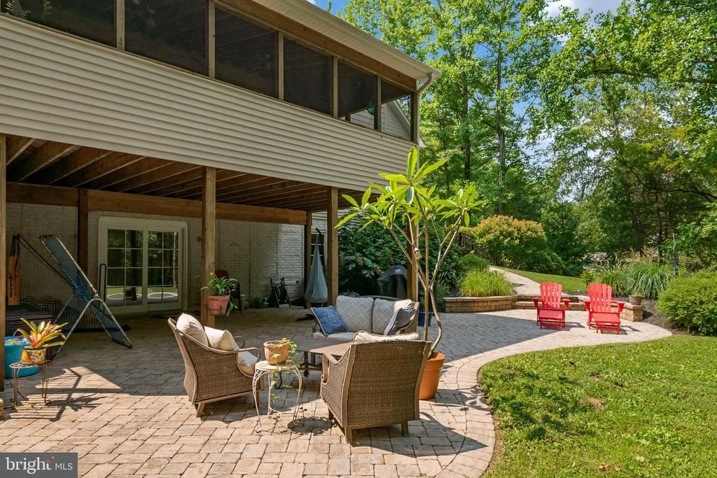 Photo of 5223 GRENOCK DRIVE