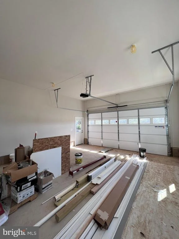 Photo of 7946 ROGUES ROAD