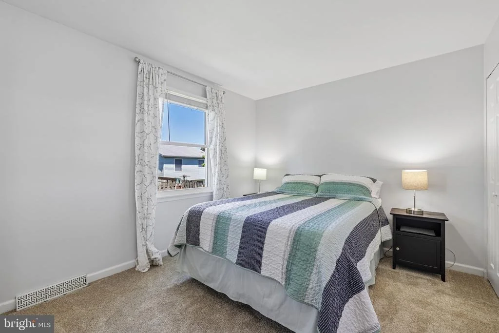 Photo of 904 HORIZON ROAD