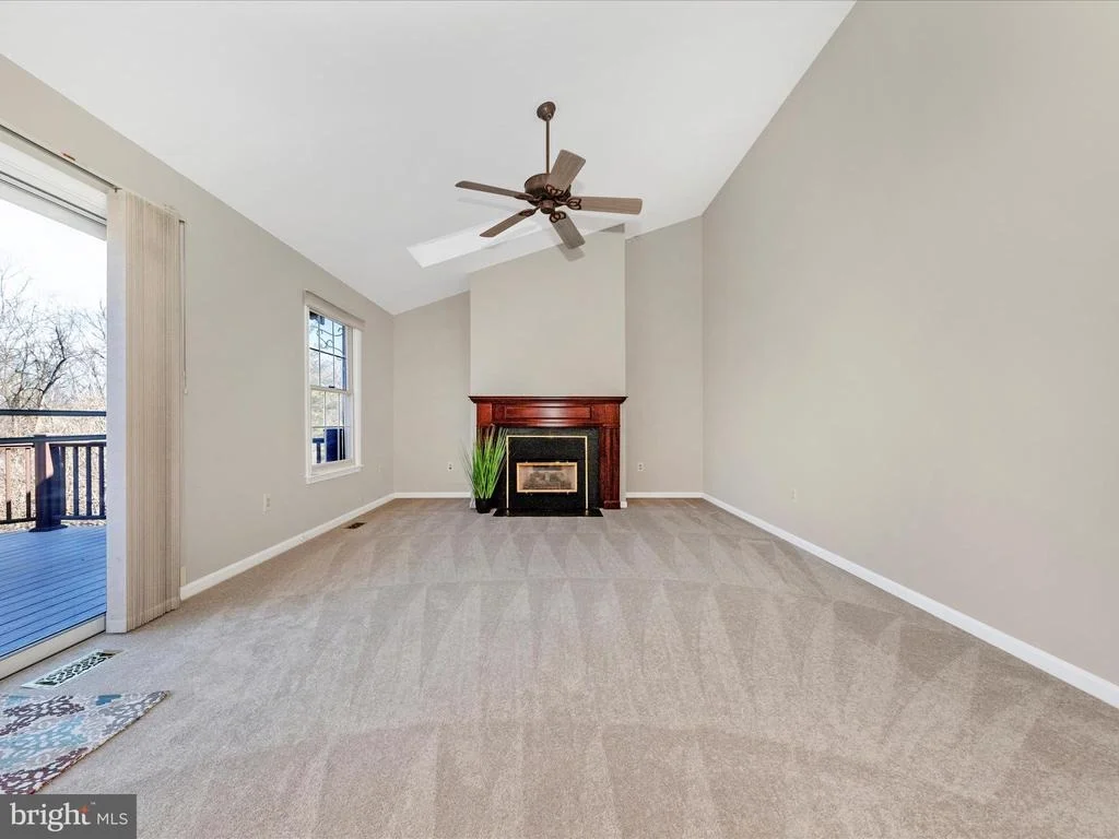 Photo of 446 BENNETT CERF DRIVE