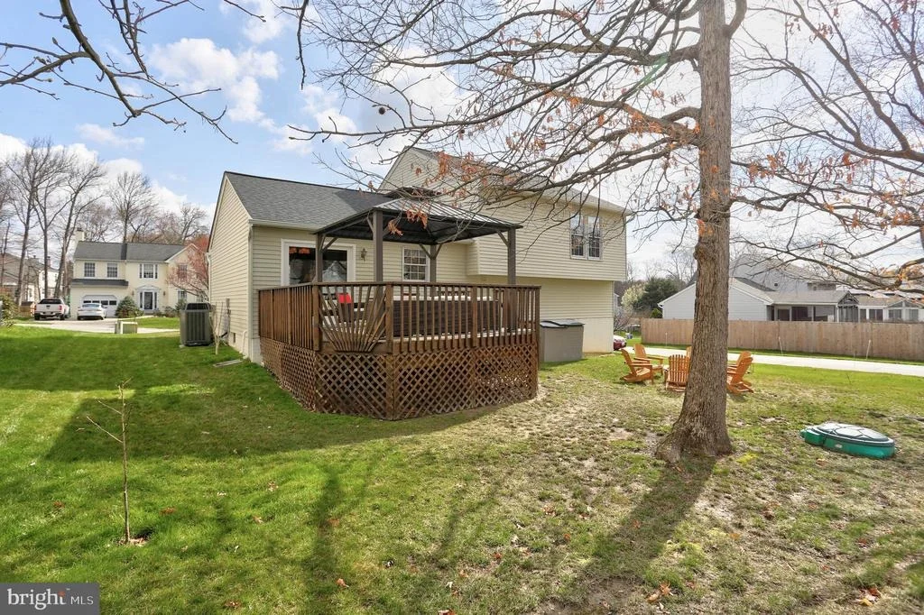 Photo of 9363 KINGS GRANT ROAD