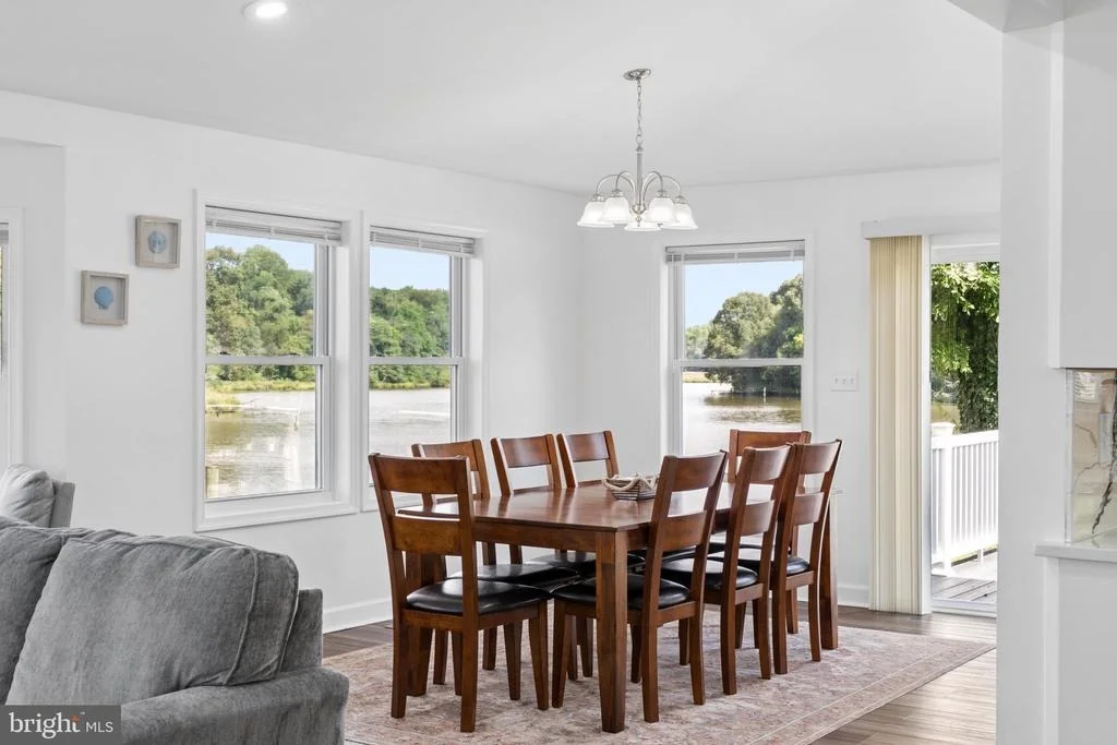Photo of 456 DEALE ROAD