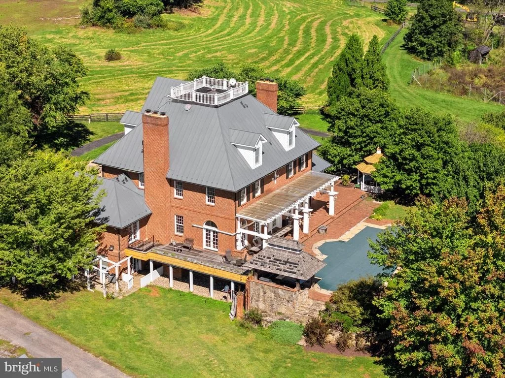 Photo of 22330 SAM FRED ROAD