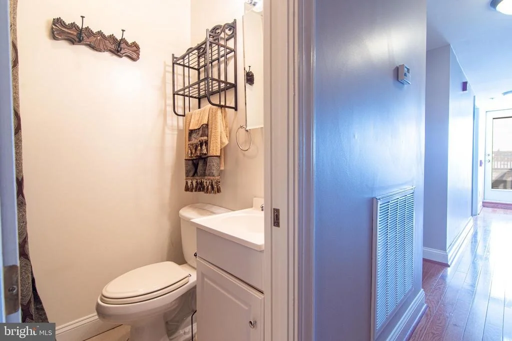 Photo of Unit 4D at 2225 EUTAW PLACE