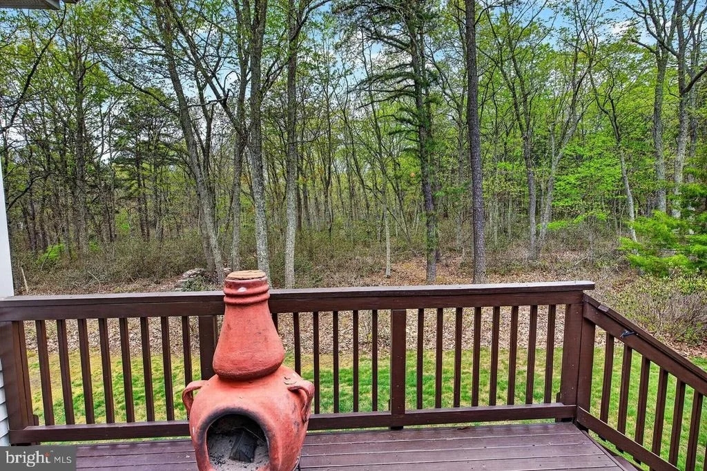 Photo of 77 HEMLOCK DRIVE