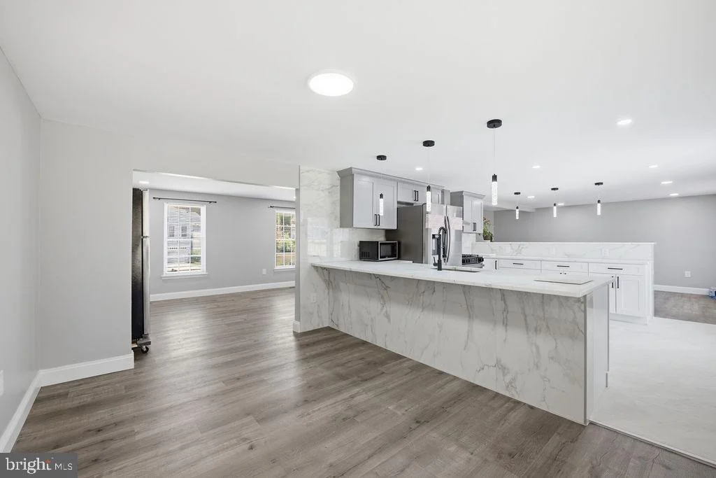 Photo of 802 CYPRESS POINT CIRCLE