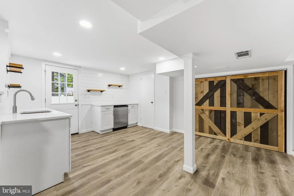 Photo of 10811 TENBROOK COURT