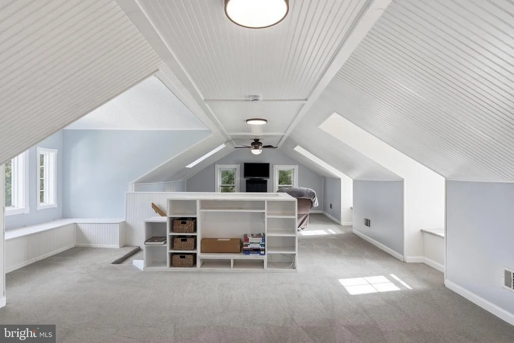 Photo of 5921 QUINN ROAD