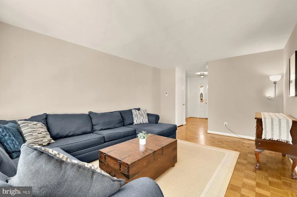 Photo of 1005 RUPPERT ROAD