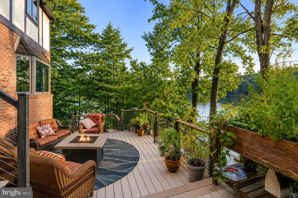 Photo of 2490 TREE HOUSE DRIVE
