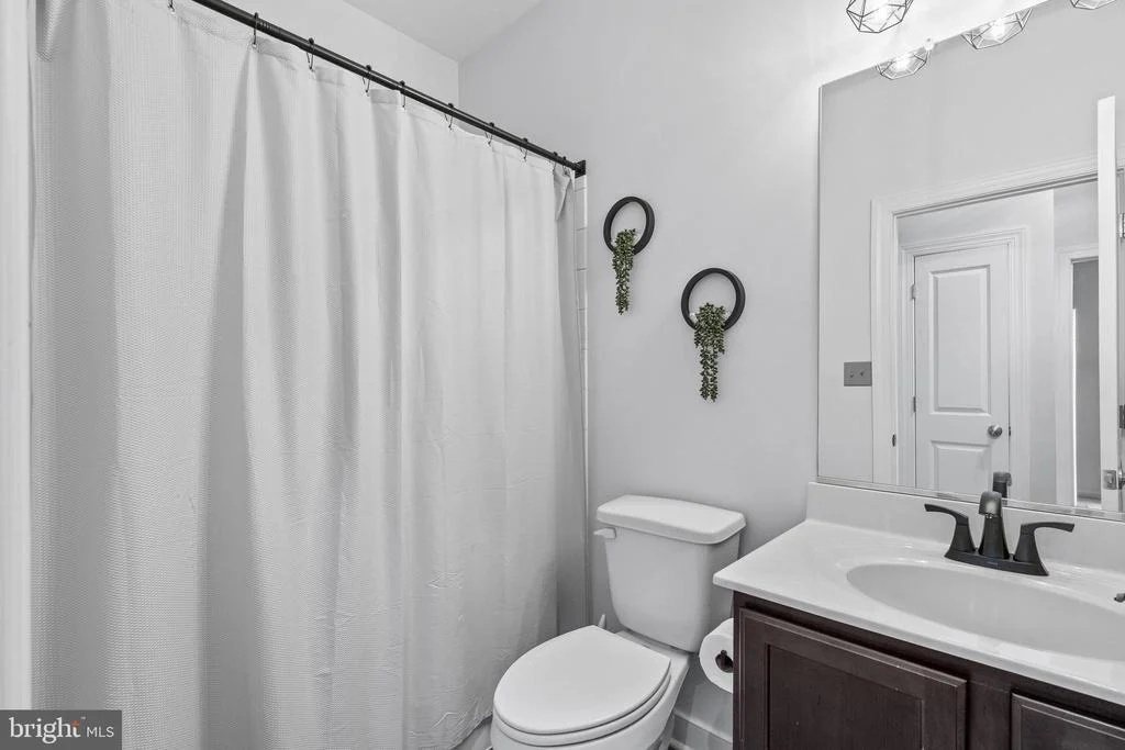 Photo of 145 REGULATOR DRIVE N