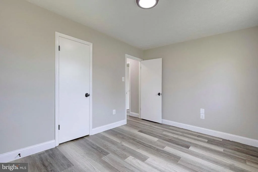 Photo of 318 OVERLOOK DRIVE